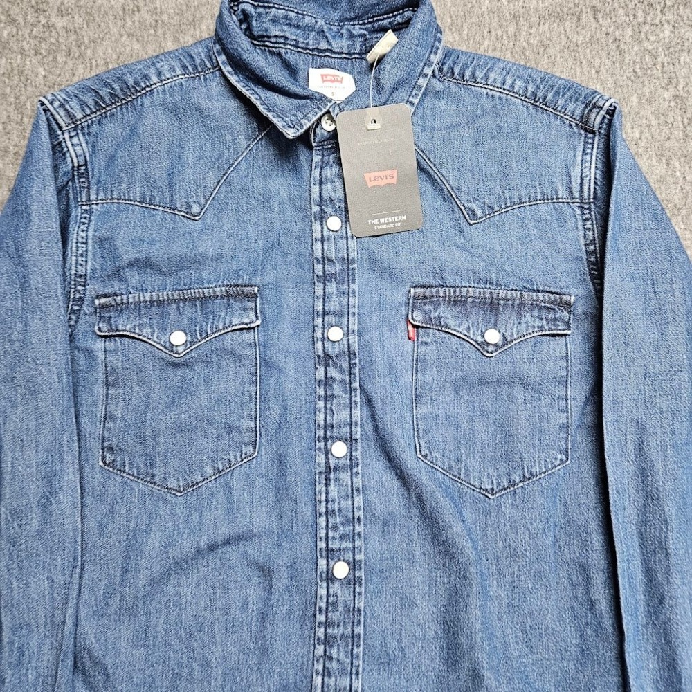 Levis Denim Shirt Womens Small Blue Western Pearl Snap Standard Fit NWT - Picture 3 of 11